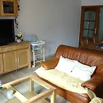 Piso Exclusivo En Zona Residencial. Manolete